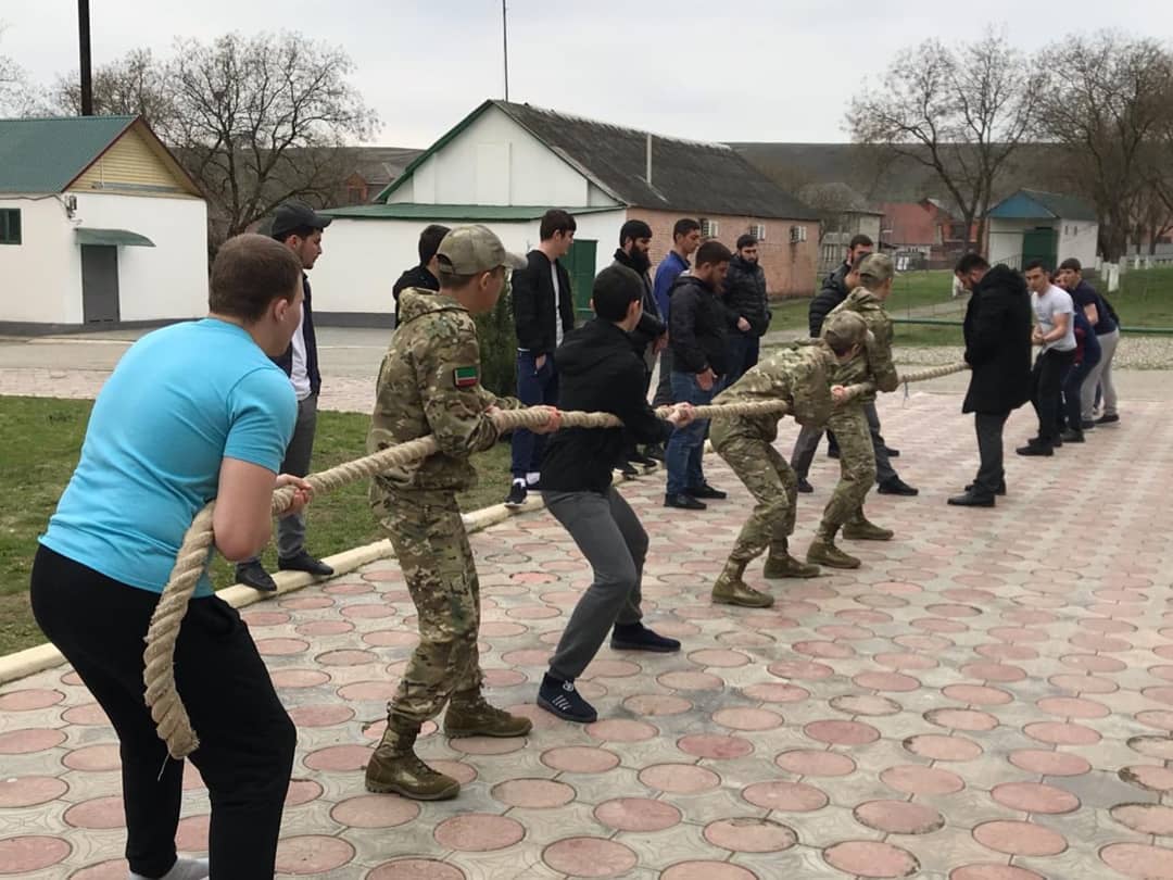 На базе МБОУ СОШ 49 г. Грозного прошёл Республиканский отборочный тур «Кавказские  Игры» среди обучающихся общеобразовательных учреждений г. Грозного.